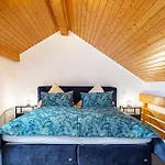 Jani Apartment