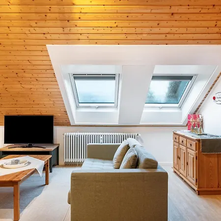 Jani شقة تيتيسي نيوستادت